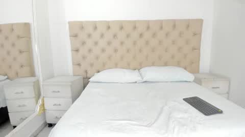 Snapshot of janneblossom chatting on September 9, 2025, 8:41 pm Janne  online show from September 9, 2025, 8:41 pm