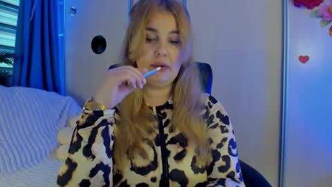 JansyLines online show from November 19, 2025, 7:08 am