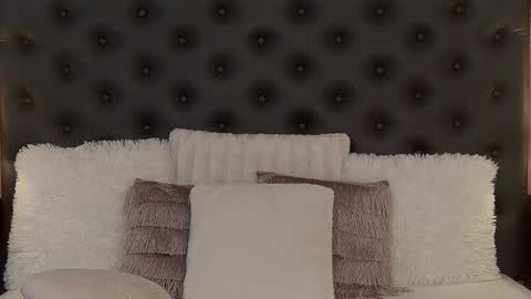 jaquelinemerlot online show from February 27, 2026, 6:02 am