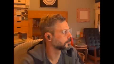 jareth_returns online show from January 17, 2025, 10:45 pm