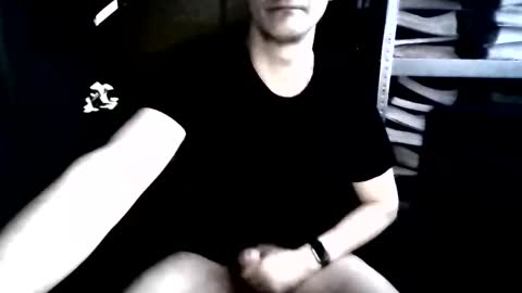 jaro880708 online show from April 12, 2026, 5:40 pm