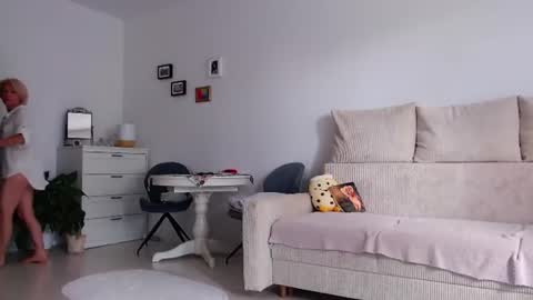 Jasmin room for people 40 online show from July 12, 2026, 1:13 pm