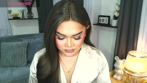 Jasmine Brandy online show from April 10, 2026, 4:17 am