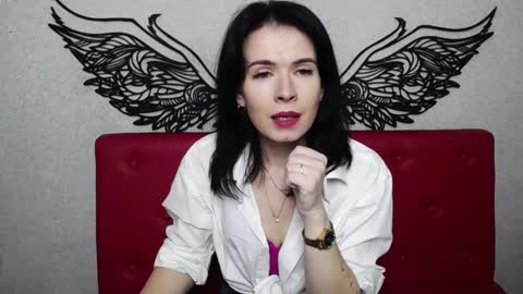 JasmineKouch online show from January 31, 2025, 4:03 am