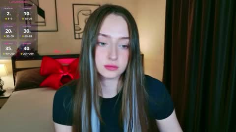 Jasmine online show from April 5, 2026, 10:12 am