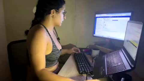 Jasmine online show from March 17, 2026, 8:23 pm