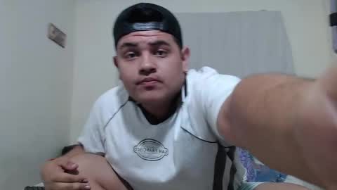 jason_boy_ online show from May 17, 2026, 5:05 am