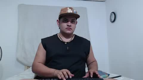 jason_boy_ online show from June 26, 2026, 5:01 am