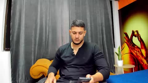 Jasson Shaw online show from November 15, 2025, 5:42 pm