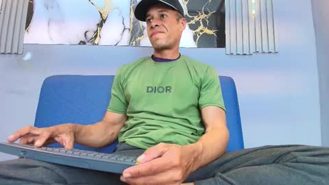 Jason online show from February 13, 2026, 7:32 pm