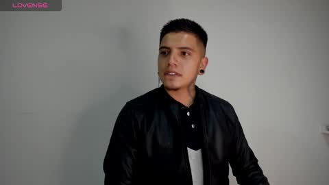 Jason online show from December 15, 2025, 7:51 pm