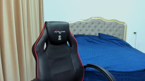  Javi  online show from March 12, 2025, 11:33 pm