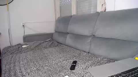 Javier  online show from March 9, 2025, 6:32 pm