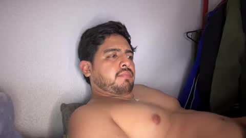 javiermichi online show from September 16, 2025, 5:19 am