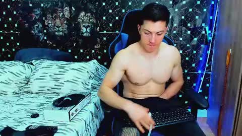 Snapshot of javiersexymann chatting on July 1, 2026, 6:04 am Javier online show from July 1, 2026, 6:04 am