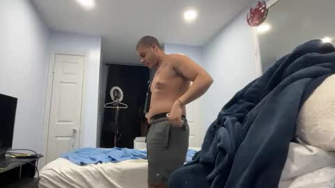 Snapshot of javiricorich chatting on February 10, 2026, 2:59 am javiSdick online show from February 10, 2026, 2:59 am