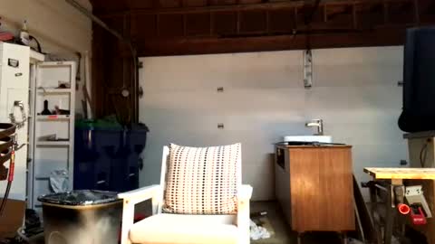 Snapshot of jawssharkparty chatting on October 6, 2025, 4:54 am Jaws online show from October 6, 2025, 4:54 am