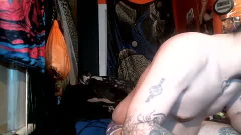 jaxxx666 online show from February 25, 2025, 1:41 am