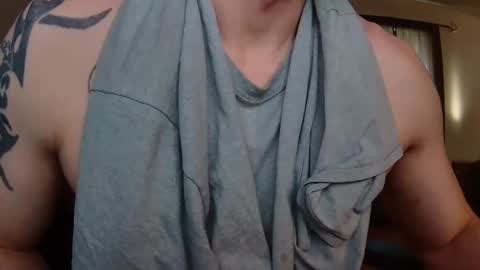 Snapshot of jaxjohnson12 chatting on April 17, 2026, 12:19 pm jaxjohnson12 online show from April 17, 2026, 12:19 pm