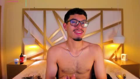 Snapshot of jaxon_carter chatting on June 10, 2026, 2:34 am jaxon_carter online show from June 10, 2026, 2:34 am