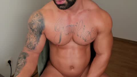 Snapshot of jaxonhunk chatting on December 19, 2024, 2:56 am JaxonHunk online show from December 19, 2024, 2:56 am