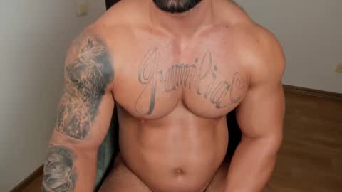 Snapshot of jaxonhunk chatting on January 22, 2025, 5:05 am JaxonHunk online show from January 22, 2025, 5:05 am