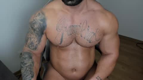 Snapshot of jaxonhunk chatting on March 2, 2025, 7:23 pm JaxonHunk online show from March 2, 2025, 7:23 pm