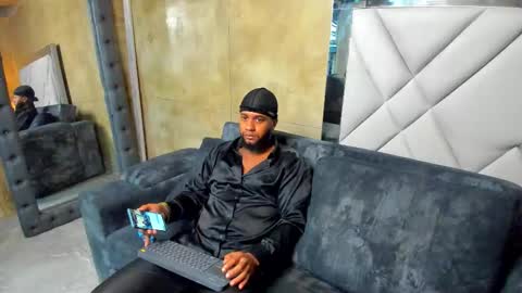 Snapshot of jay_jhonson chatting on December 22, 2025, 3:47 am jay jhonson online show from December 22, 2025, 3:47 am