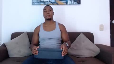 Snapshot of jay_smit chatting on December 23, 2024, 7:20 pm jay smit online show from December 23, 2024, 7:20 pm