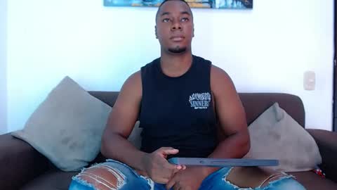 Snapshot of jay_smit chatting on February 4, 2025, 7:44 pm jay smit online show from February 4, 2025, 7:44 pm