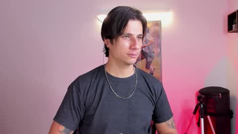 Jay Alvarrez online show from September 23, 2025, 6:44 pm