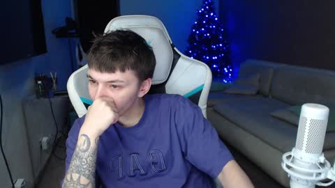 Jayce online show from January 6, 2025, 5:41 am