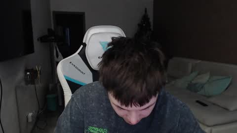 Jayce online show from January 8, 2025, 10:26 am