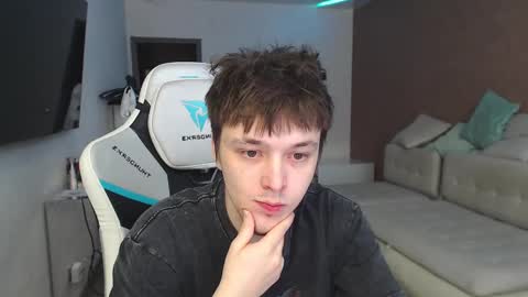 Jayce online show from February 12, 2025, 8:49 am