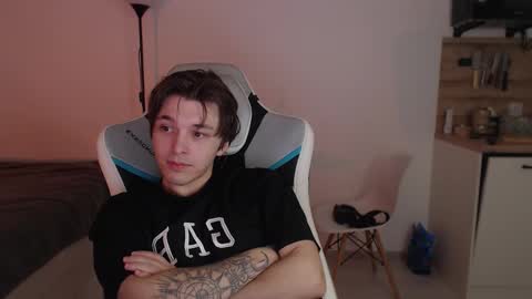 Jayce online show from September 26, 2025, 8:51 am