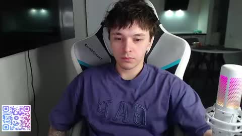 Jayce online show from July 21, 2026, 4:26 am