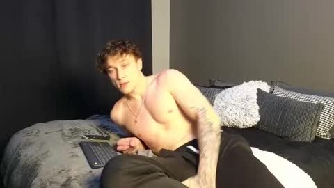 Snapshot of jaycex_69 chatting on December 10, 2024, 6:06 pm THE HOUSE online show from December 10, 2024, 6:06 pm