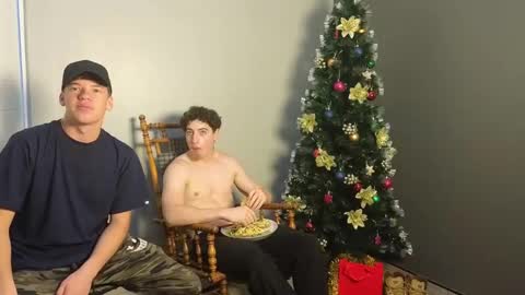 Snapshot of jaycex_69 chatting on December 23, 2024, 7:28 am THE HOUSE online show from December 23, 2024, 7:28 am