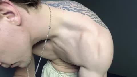 Snapshot of jaycex_69 chatting on January 1, 2025, 5:00 pm THE HOUSE online show from January 1, 2025, 5:00 pm