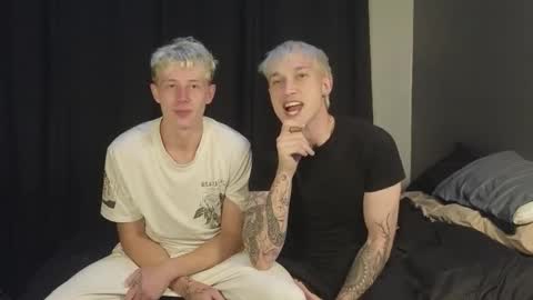 Snapshot of jaycex_69 chatting on November 8, 2025, 7:23 pm THE HOUSE online show from November 8, 2025, 7:23 pm