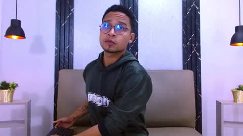 Jayden Morris online show from November 14, 2025, 11:20 am