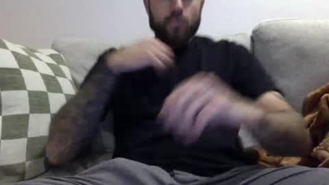 jayg333 online show from October 14, 2025, 11:38 pm