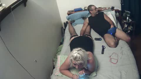 jayhood718Bk  sexy pearl online show from December 2, 2024, 3:37 am