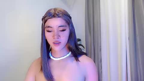 jaysee_hugecox online show from May 10, 2026, 5:51 pm