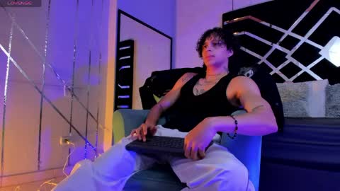 Jay Taylor online show from May 26, 2026, 11:39 am