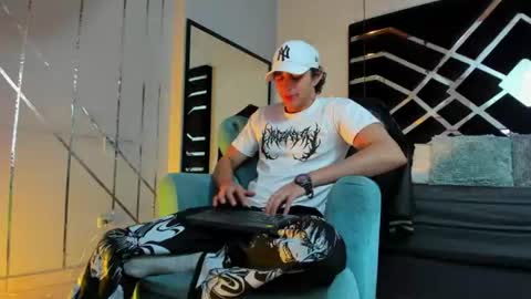 Jay Taylor online show from June 15, 2026, 11:34 am