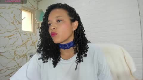 Jazlin  online show from April 16, 2026, 1:23 pm