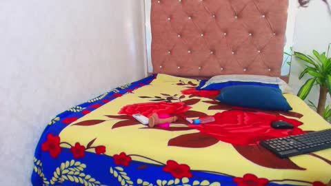 jazmin040_ online show from February 2, 2026, 11:53 am