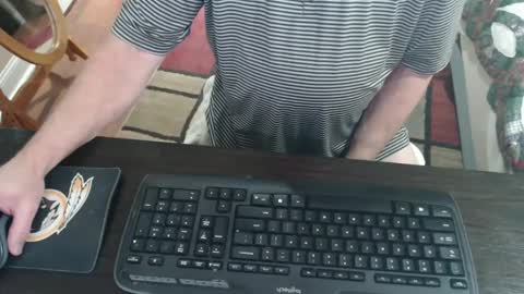 Snapshot of jazyguy4u chatting on February 20, 2025, 1:36 am jazyguy4u online show from February 20, 2025, 1:36 am