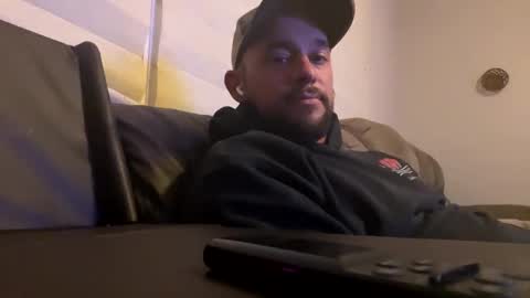 jbills910910 online show from March 12, 2026, 3:34 am